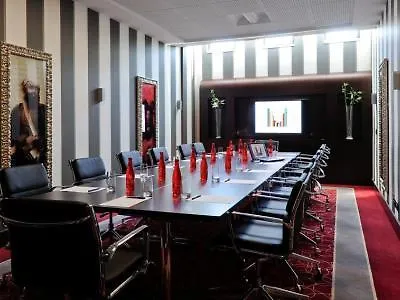 فندق Radisson Blu Hotel, 4*