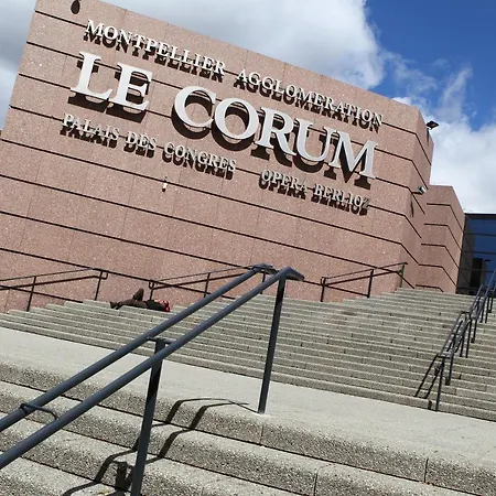 Hotel Radisson Blu Hotel, 4*