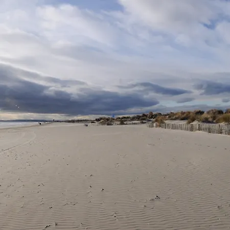 Radisson Blu Hotel, Hotel