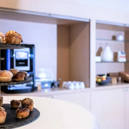 Radisson Blu Hotel, 4*