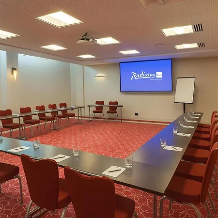 Hotel Radisson Blu Hotel, 4*