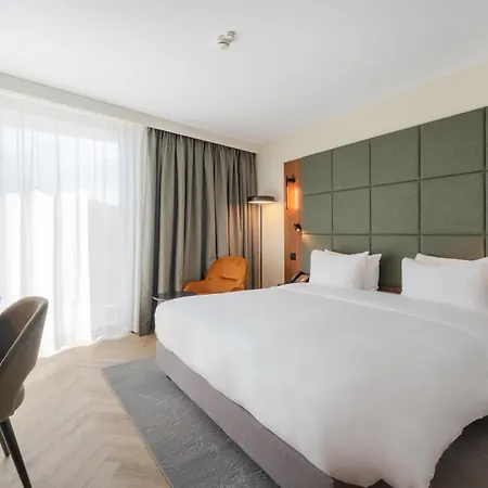 Radisson Blu Hotel, 4*