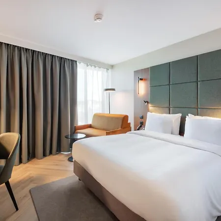 Radisson Blu Hotel, 4*