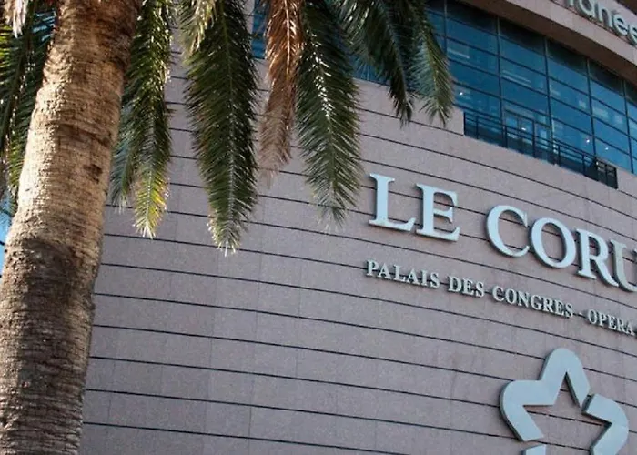 Radisson Blu Hotel, 4*