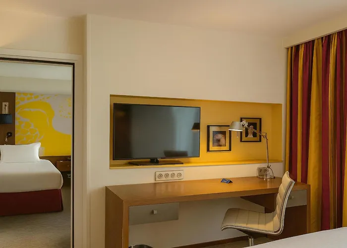 Radisson Blu Hotel, 4*