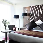 Radisson Blu Hotel,