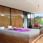 Radisson Blu Hotel, 4*