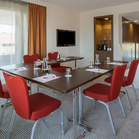 Radisson Blu Hotel, فندق