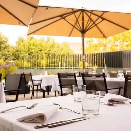 Radisson Blu Hotel, 4* Μονπελιέ