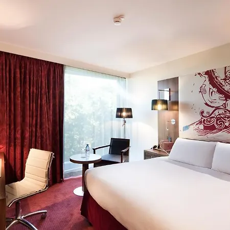 Hotel Radisson Blu Hotel, 4*
