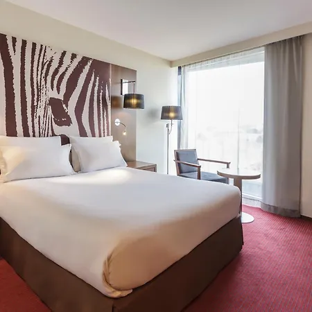 Radisson Blu Hotel, 4*