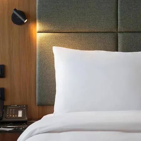 Radisson Blu Hotel, ホテル
