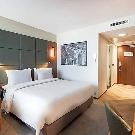 Radisson Blu Hotel, 4*