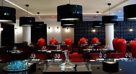 Radisson Blu Hotel, 4*