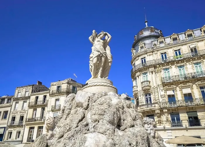 Radisson Blu Hotel, Hotel