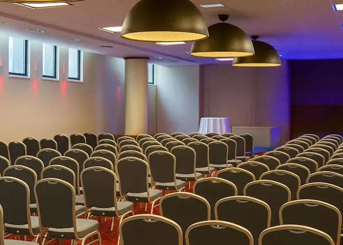 Radisson Blu Hotel, Hotel