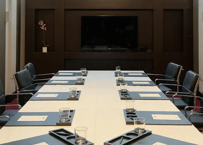 Radisson Blu Hotel, 4*