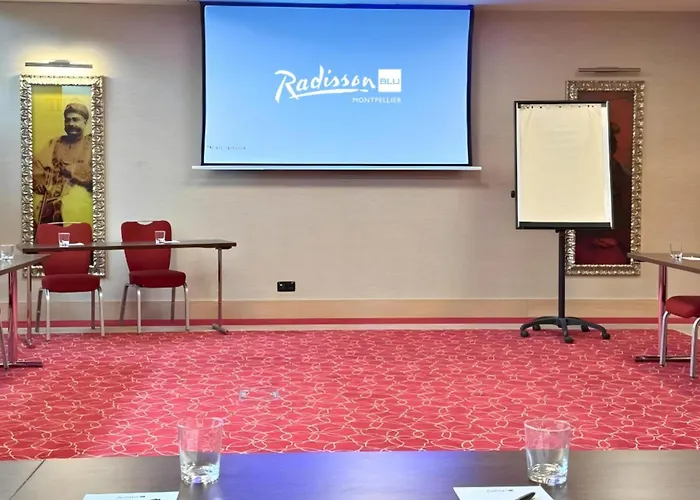 Hotel Radisson Blu Hotel, 4*